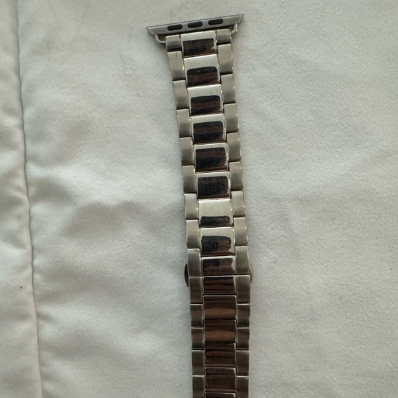 Stainless steel 70mm Apple Watch band - Picture 2 of 11